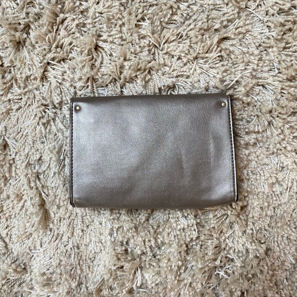 Summer & rose metallic crossbody bag - Picture 5 of 6